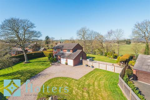 4 bedroom detached house for sale, Severn Close, Caerhowel Montgomery SY15