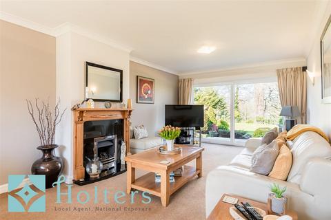 4 bedroom detached house for sale, Severn Close, Caerhowel Montgomery SY15