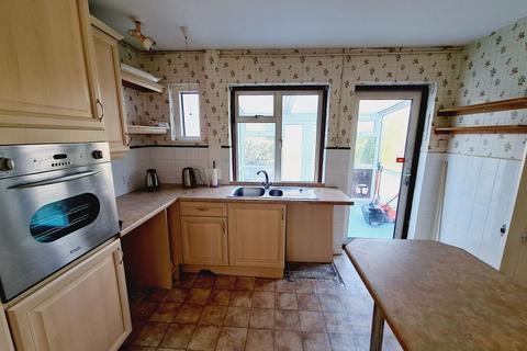 3 bedroom semi-detached house for sale, River Lane, Leatherhead KT22