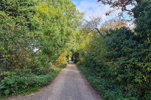 3 bedroom semi-detached house for sale, River Lane, Leatherhead KT22