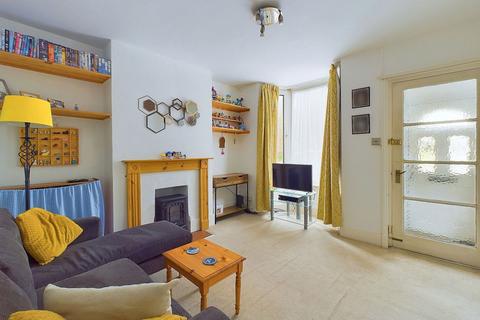 20 Anglesea Street, Worthing, BN11 4AX