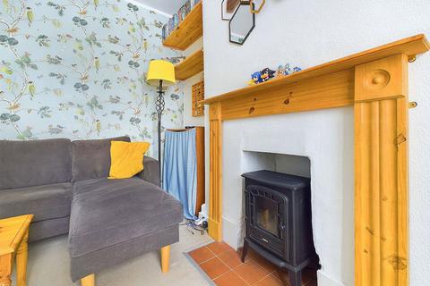 20 Anglesea Street, Worthing, BN11 4AX