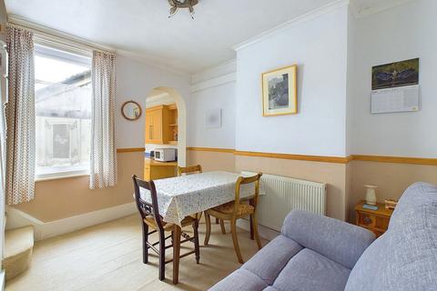 20 Anglesea Street, Worthing, BN11 4AX