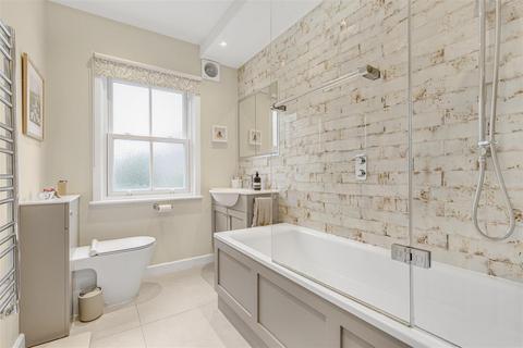 47 Ashlone Road, London, SW15 1LS