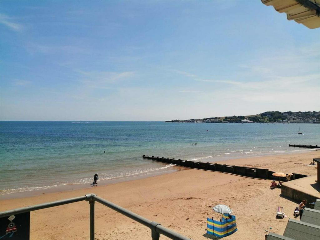 Swanage Beach 1.jpg
