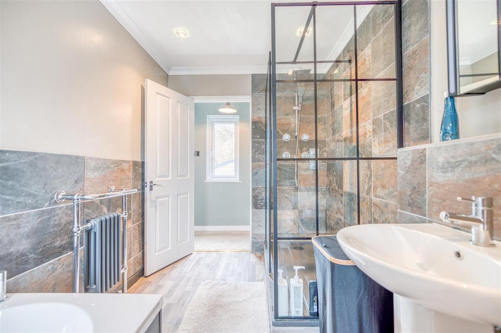 Family bathroom