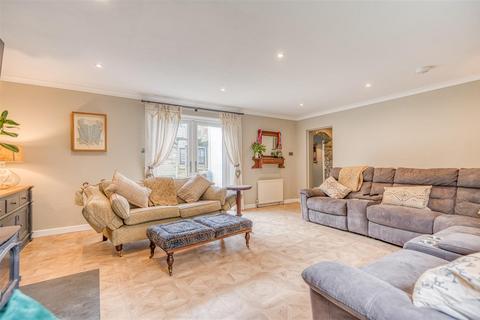 undefined, Newport, Pembrokeshire