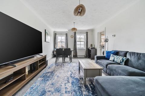 2 bedroom apartment for sale, Markham Court, Camberley GU15