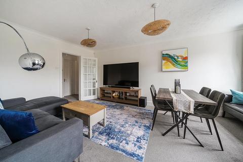 2 bedroom apartment for sale, Markham Court, Camberley GU15