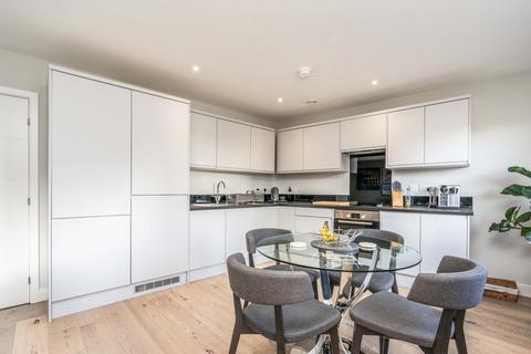 2 bedroom apartment for sale, Royal Crescent Road, Southampton, Hants