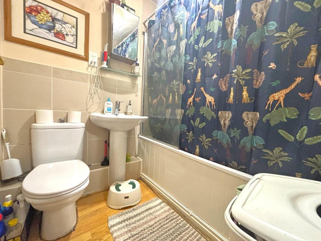 Bathroom.jpeg