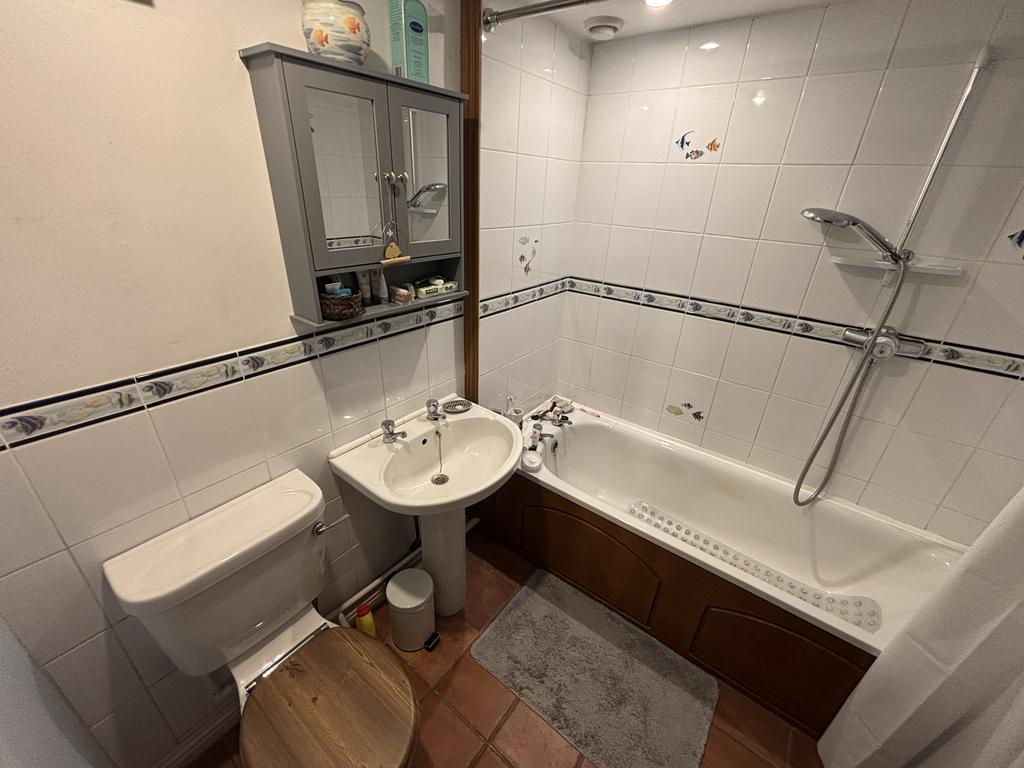 Family bathroom