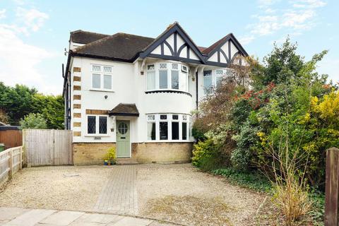 Burling Eldon Avenue, Cheltenham, GL52 6TZ