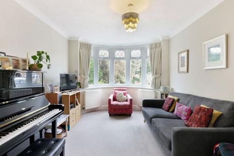 Burling Eldon Avenue, Cheltenham, GL52 6TZ