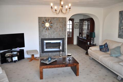 37 Worcester Drive, Langland, Swansea, SA3 4HL