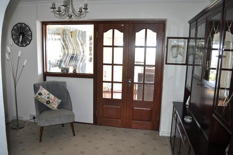 37 Worcester Drive, Langland, Swansea, SA3 4HL