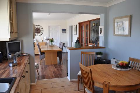 37 Worcester Drive, Langland, Swansea, SA3 4HL