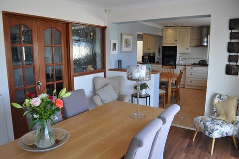 37 Worcester Drive, Langland, Swansea, SA3 4HL