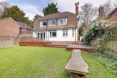4 bedroom detached house for sale, Warren Road, Worthing