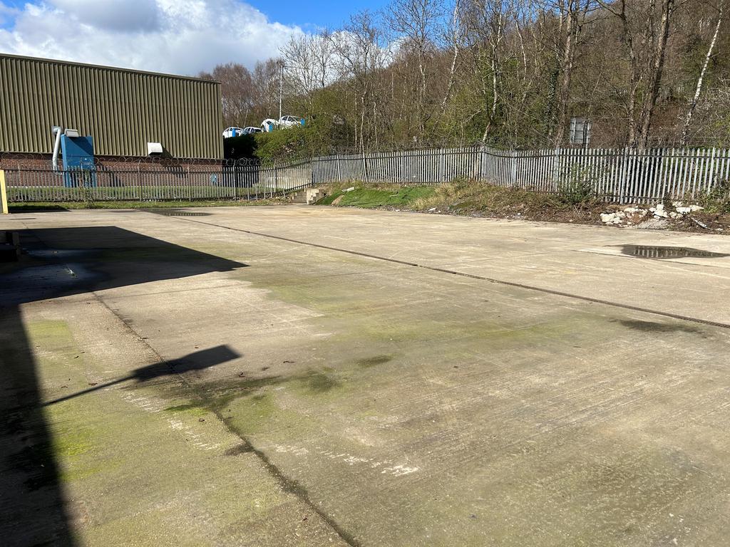 Rear T202505011217.jpg