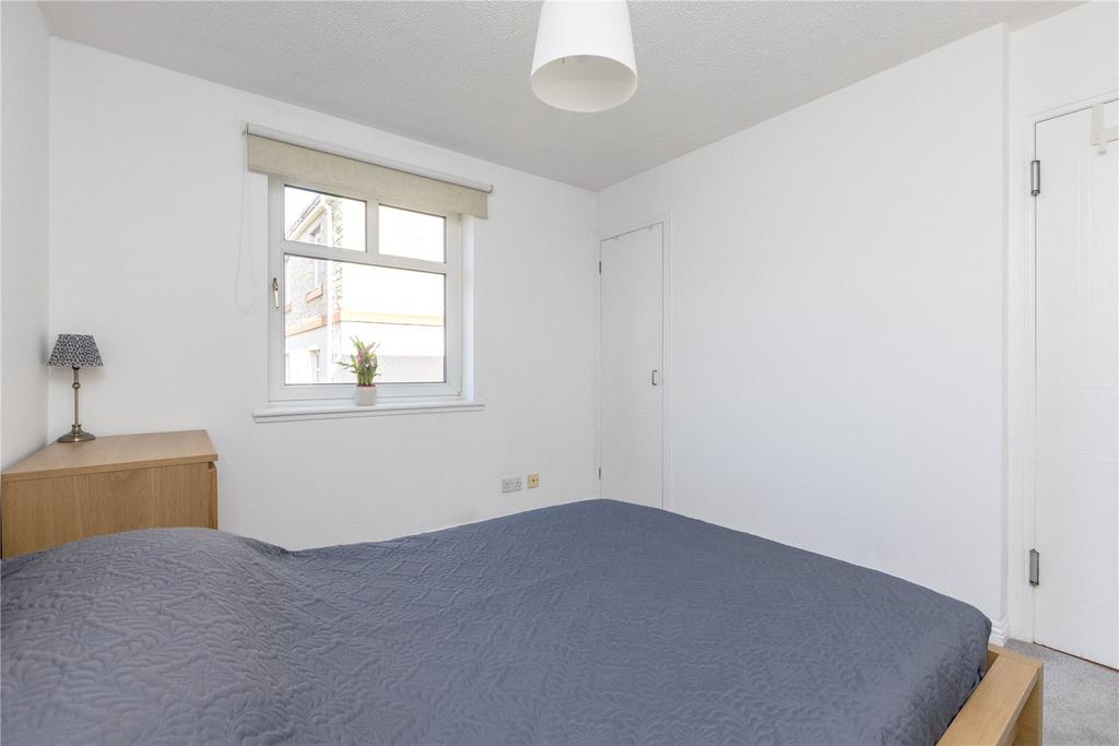 Sinclair Place 14