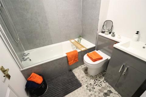 1 bedroom flat to rent, Bellevue Road, Hampshire SO15