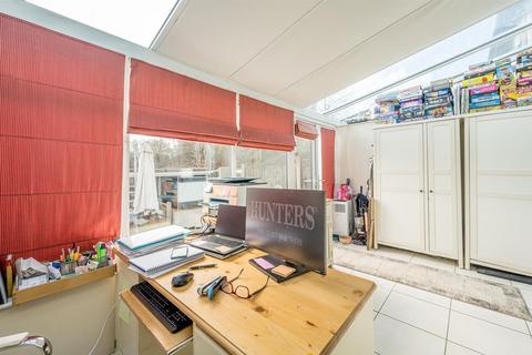 65 Sorrel Walk, Brierley Hill, DY5 2QG