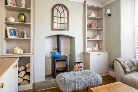 4 bedroom detached house for sale, London Road, Chipping Norton