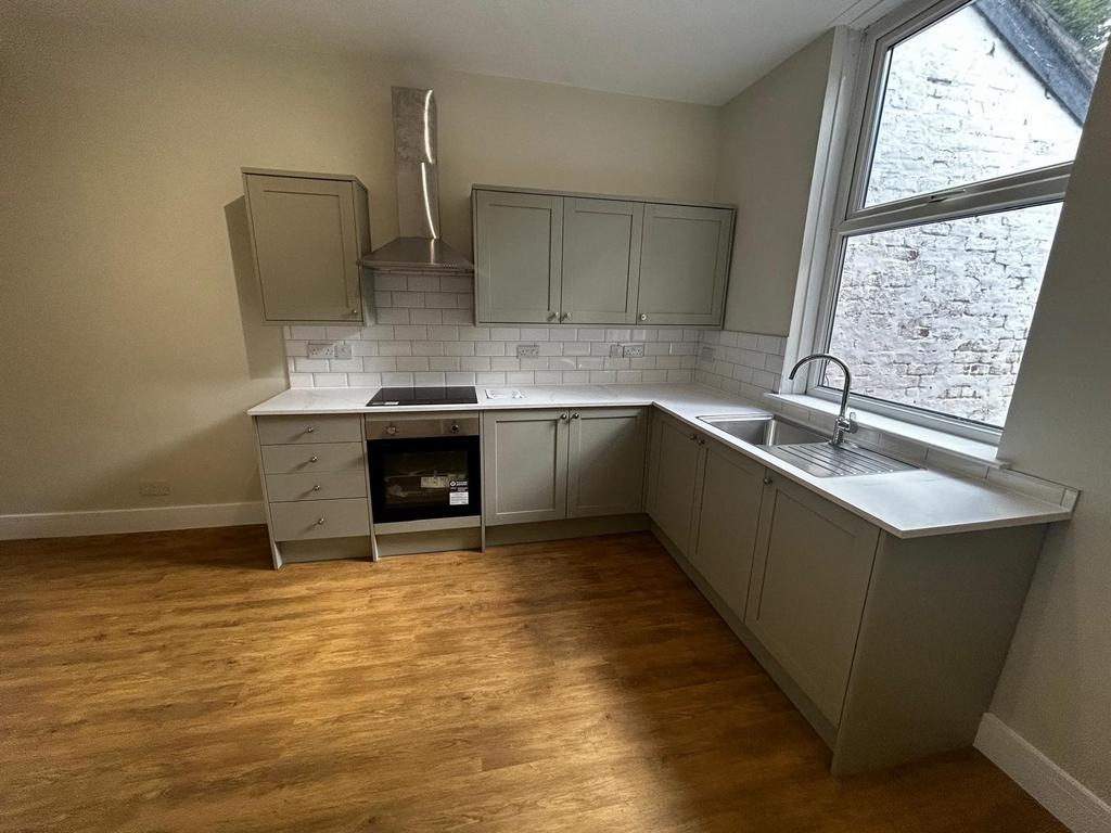 Kitchen 1