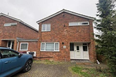 4 bedroom link detached house to rent, Galsworthy Drive,  Caversham,  RG4