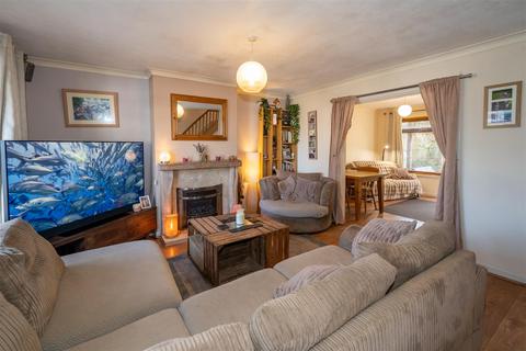 4 Cedar Close, Bayston Hill, Shrewsbury, SY3 0PD