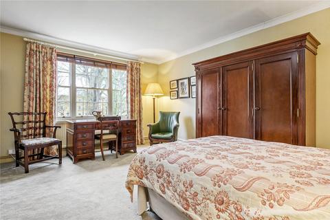 Flat G, 7 Compton Road, London, N1 2PA