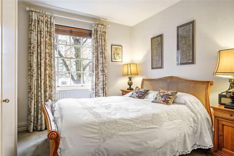 Flat G, 7 Compton Road, London, N1 2PA