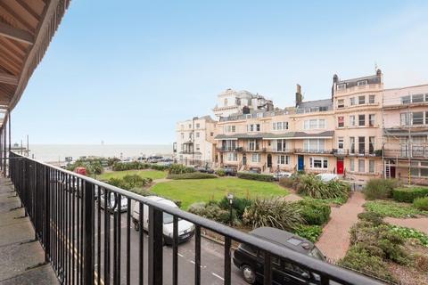 1 bedroom flat for sale, Bedford Square, Brighton, East Sussex, BN1