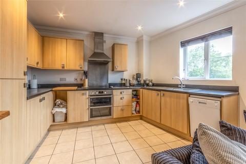 2 bedroom apartment to rent, Jagoda Court, Swindon SN25