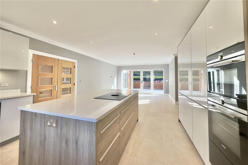 Kitchen/Breakfast
