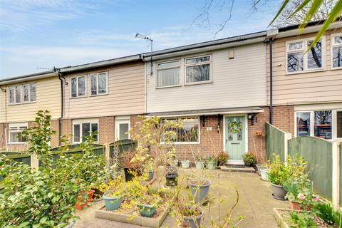 3 bedroom terraced house for sale, Cairns Close, Nottingham