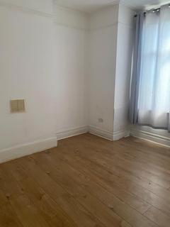 undefined, Northcote Avenue, Southall