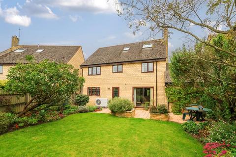 5 bedroom detached house for sale, Newland Mill,  Witney,  OX28