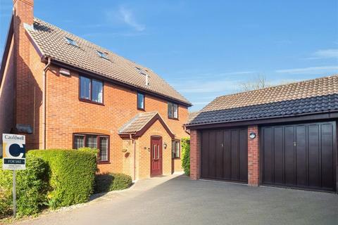 5 bedroom detached house for sale, Oxhouse Court, Shenley Brook End, Milton Keynes