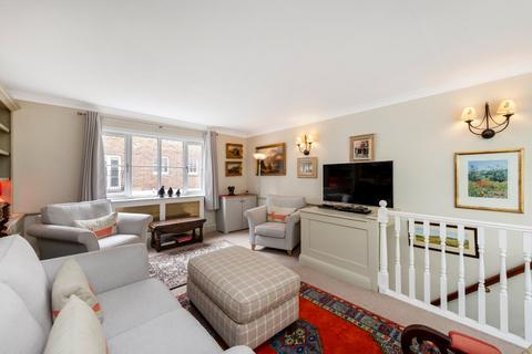 1 bedroom mews for sale, Bathurst Mews, The Hyde Park Estate, London, W2