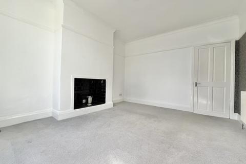 2 bedroom end of terrace house for sale, Layton Road, Layton FY3