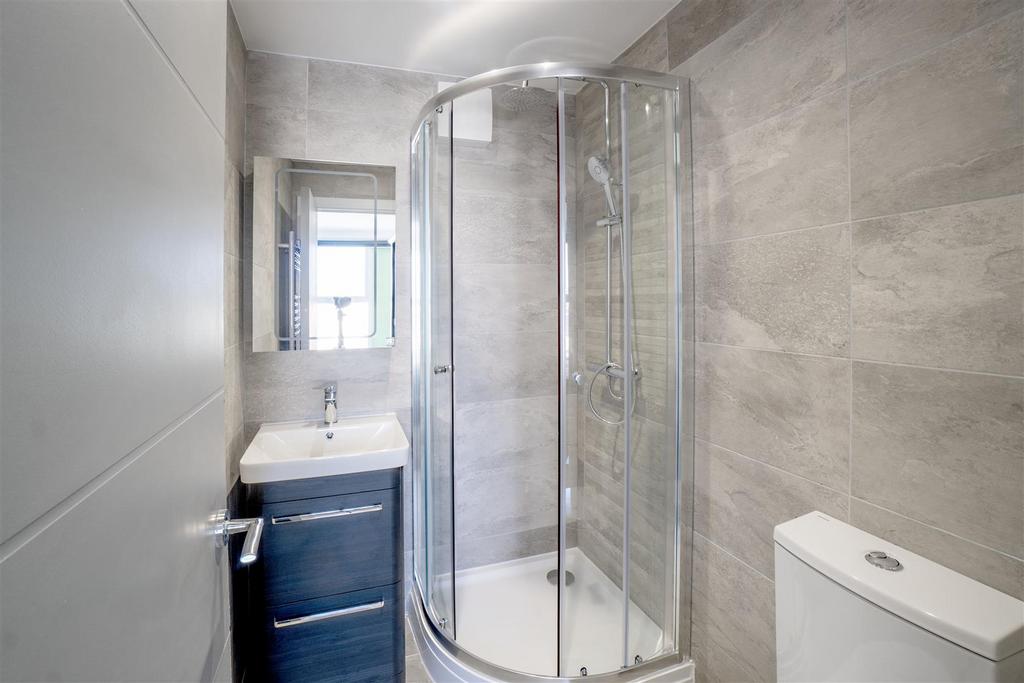 Shower Room.jpg