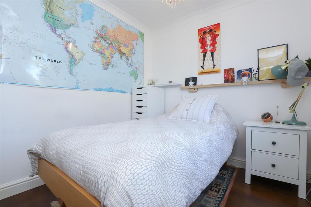 Bedroom 3 1.jpg