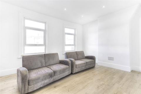 4 bedroom flat to rent, Trinity Road, London, SW17
