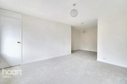 undefined, Coulter Close, Hayes