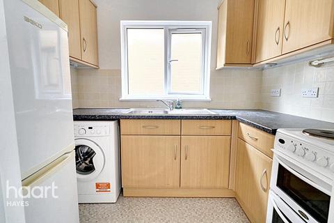 undefined, Coulter Close, Hayes