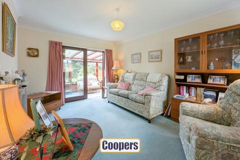 2 bedroom detached bungalow for sale, The Galliards, Cannon Hill, CV4