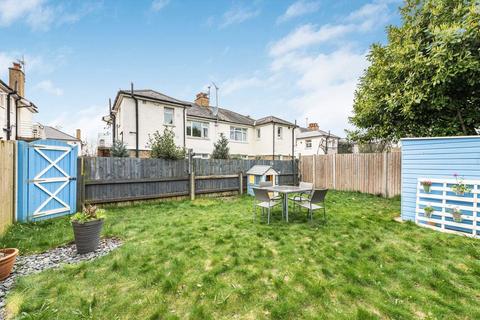 38a Ash Grove, London, W5 4AX