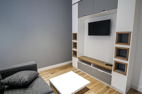 undefined, Apt 72, Q One Residence, Wade Lane LS2